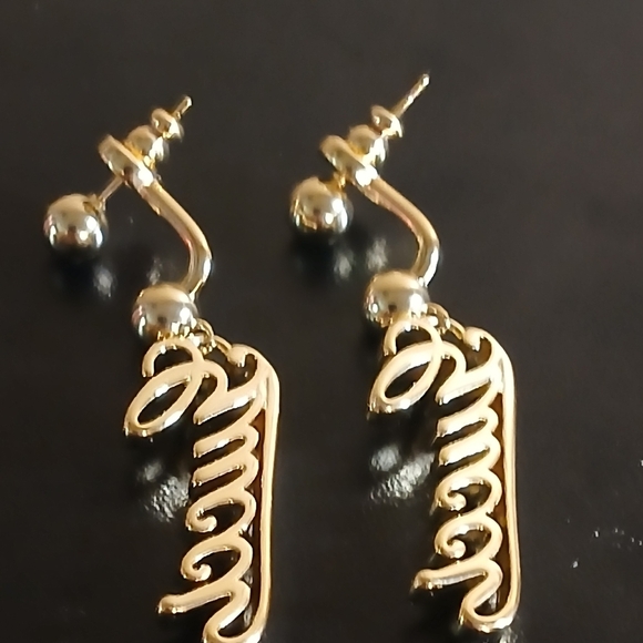 Authentic Vintage Gucci Logo Drop Earrings - Picture 7 of 8